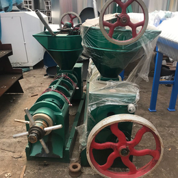 芝麻螺旋榨油机和食用油精炼整套生产线就选郑州久诺机械