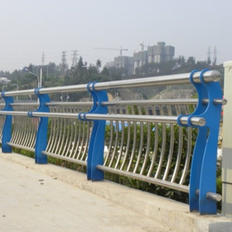 宁德交通桥梁栏杆-鸿信护栏制造有限公司