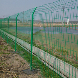 厂家定做双边丝护栏网果园养殖围栏网公路隔离护栏