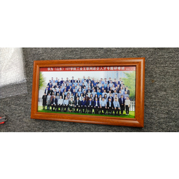 惠州400人大合影 惠州集体照拍摄冲洗照片 实木相框制作