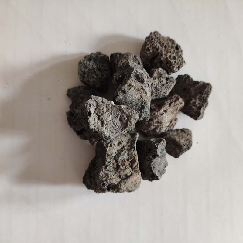 供应黑色颗粒火山岩滤料 污水处理用火山岩3-5cm现货