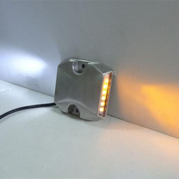 瑞尔利铸铝有源LED道钉 主动发光 耐压 低功耗