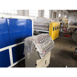 供应塑料格子板生产线_青岛中空格子板设备厂家