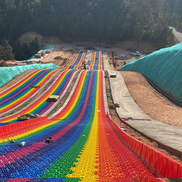 彩色滑梯建设规划 七彩滑道投资预算 彩虹滑道使用周期