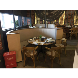  新中式中餐厅餐桌椅湘菜餐厅实木餐桌椅厂家定制