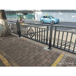 广州护栏厂家各种款式定做 南沙人行道栏杆现货供应