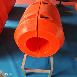 九龙湖水库排水管道浮筒供应