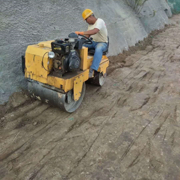 850小座驾双钢轮压路机 沥青回填土压实机 振动沟槽碾压机