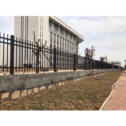 厂家供应福建PVC栅栏 庭院防盗围栏 厂区/小区隔离护栏