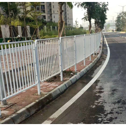 惠州道路品质提升工程 港式护栏价格 市政隔离栏杆