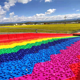 彩虹滑道户外亲子厂家指导安装大型组合式滑道网红游乐