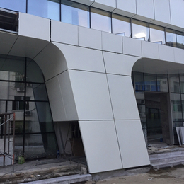 天津银行氟碳漆铝单板 幕墙闪银铝板安装