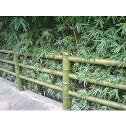 成都仿竹篱笆生产厂家 仁马混凝土仿竹子栏杆 水泥仿木纹护栏