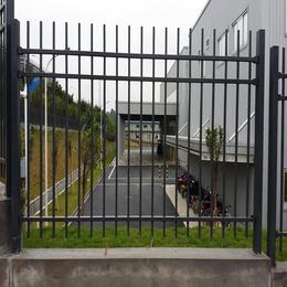 乐东现货锌钢护栏 小区围墙栏杆 工厂别墅围墙栅栏缩略图