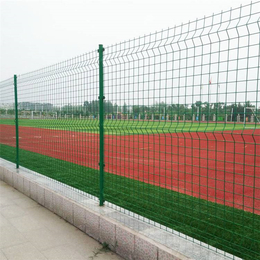铁丝网栅栏 桃形柱护栏 隔离防护栏 