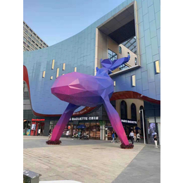 菏泽大型商场鲸鱼门头雕塑 彩绘动物工艺品定制