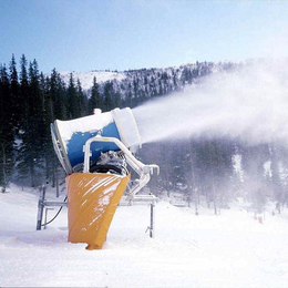 国产大型造雪机价格 大型国产造雪机产雪量 滑雪场造雪机视频
