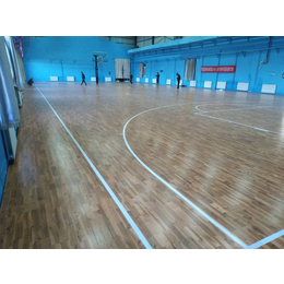 厂家*羽毛球馆运动木地板室内枫桦木纯硬质实木运动木地板