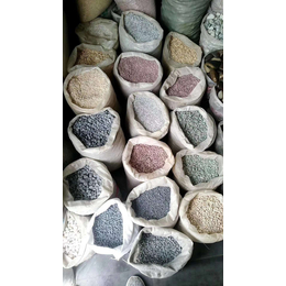 陕西西安批发灰色洗米石水洗石粘胶石黑白色雨花石厂家现货销售