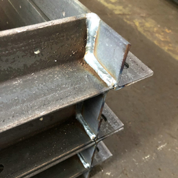 东莞角铁法兰的焊接方法