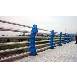 不锈钢复合管护栏的优点-乐山不锈钢复合管护栏-山东浩泽钢铁