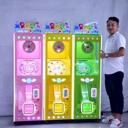 精美儿童糖果机设备  广州香蕉地新品扭一扭糖果零食游戏设备