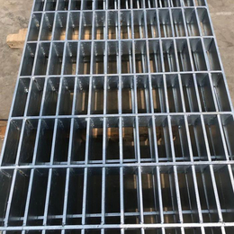 供应厂家批发热镀锌防滑走道平台用板格栅板楼梯板