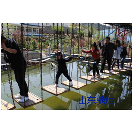 山东驰胜户外拓展组合滑梯儿童水上乐园大型水上游乐设施设计