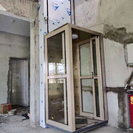 室内小型电梯施工-德州小型电梯施工-华跃机械(在线咨询)