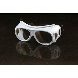 客户认可度高铅眼镜-龙口三益(在线咨询)-宁波铅眼镜