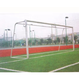 标准人造草足球场尺寸-红枚体育(在线咨询)-衡阳人造草足球场