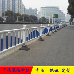 人行道路绿色护栏镀锌管喷绿色环保漆钢围栏
