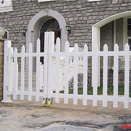 河南厂家定制PVC塑钢草坪围栏 别墅庭院绿化带草坪护栏
