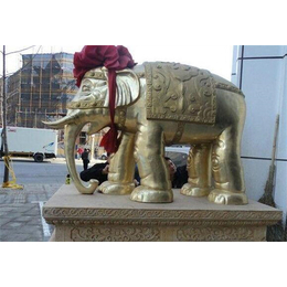铸造黄铜大象-树林雕塑-临汾黄铜大象