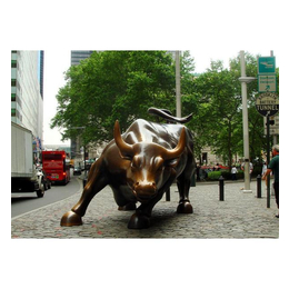 6米华尔街铜牛雕塑厂家-世隆工艺品-甘肃6米华尔街铜牛雕塑