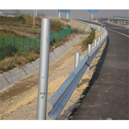 防撞波形护栏厂家-贵阳波形护栏-高速防撞护栏