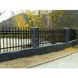 工厂围墙栅栏-泸州围墙栅栏-组装式护栏