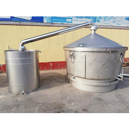 液态酿酒设备-曲阜融达*-800斤液态酿酒设备