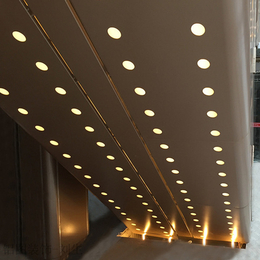 木纹铝单板幕墙镂柱冲孔造型铝单板定制