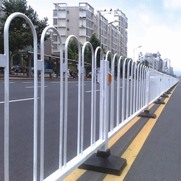 广州市政道路防护栏杆生产厂家 京式道路护栏定做价格