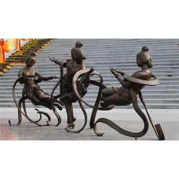 安徽景观人物雕塑-兴悦铜雕-景观人物雕塑定做