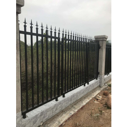 清远服务区围墙防护栏杆生产厂家 广州工厂铁艺围栏款式定做