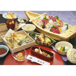 加盟云草屋寿司店-加盟日式料理加盟培训图片