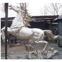 通辽铜马雕塑定做-世隆工艺品-纯铜马雕塑定做