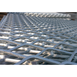 钢板网-平台踏板网-护坡钢板网-镀锌钢板网-六角钢板网