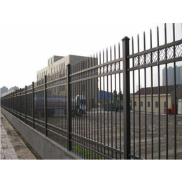 道路铁艺围栏-甘肃铁艺围栏-锌钢围栏护栏