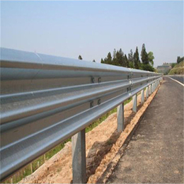 万鹏护栏板(图)-公路波形护栏设置-丽江波形护栏